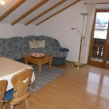 Ferienwohnung, Bauernhof Mit Angel- Und Badesee, Rosshaupten, Allgau * Росхауптен