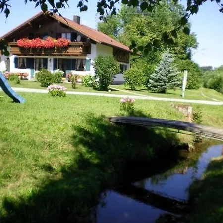 Ferienwohnung, Bauernhof Mit Angel- Und Badesee, Rosshaupten, Allgau Росхауптен