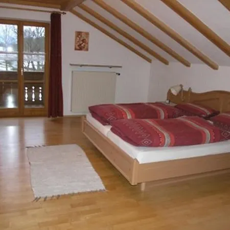 Apartment Ferienwohnung, Bauernhof Mit Angel- Und Badesee, Rosshaupten, Allgau